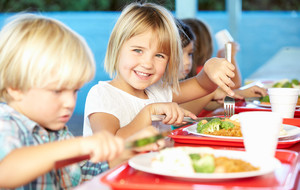 Un repas végétarien par semaine au menu des restaurants scolaires
