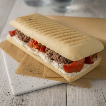 Panini boeuf haché et tomates confites