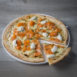 Pizza au saumon